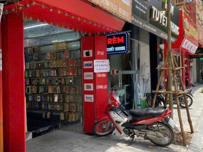 Chính chủ cho thuê cửa hàng kinh doanh tại mặt phố tôn đức thắng - đống đa - hà nội 2