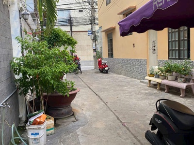Bán nhà 4 tầng ở phố tây phường lộc thọ tp. nha trang 1