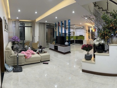 Cho thuê căn hộ penhouse t21 chung cư 215 lê lợi tp vinh 0