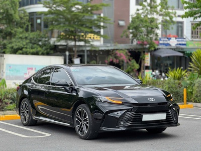 Hàng khủng Camry 2.0Q Model 2025, Dán PPF 77 tr thân vỏ, nội thất, đèn, Film Xpel 15 tr.. 0