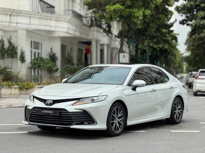 Đẹp xuất sắc Camry 2.5Q/SX 2022, đăng ký 2023, 1 chủ sd, xuất hóa đơn 500 triệu. 0