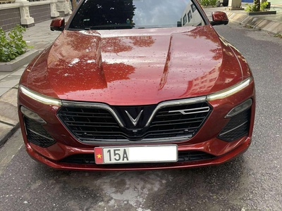 VinFast Lux A2.0 Plus 0