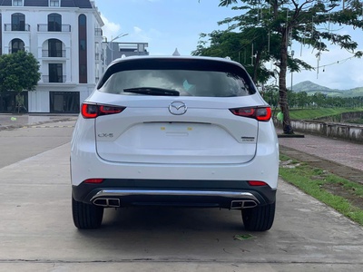 Cần bán xe mới 100 chưa lăn bánh New Mazda Cx5 luxury vin 2024 2