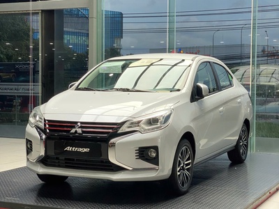 Mitsubbishi Attrage giá 419 triệu 4