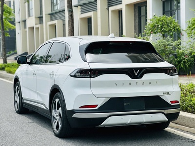 VF8 Eco 2022 Mua đứt pin SDI chạy 25.000km 3