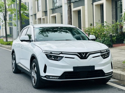 VF8 Eco 2022 Mua đứt pin SDI chạy 25.000km 4