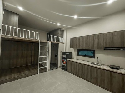 Nhà ccmn Đội Nhân 65m2 x 6 tầng thang máy - 15 phòng khép kín - Dòng tiền 100tr/tháng - Ô tô vào nhà 2