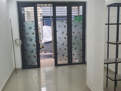 Bán nhà cấp 4 kiệt 368/  hoàng diệu DT 554m2 Giá bán 2ty4 4