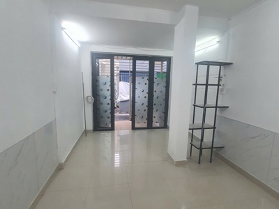 Bán nhà cấp 4 kiệt 368/  hoàng diệu DT 554m2 Giá bán 2ty4 5