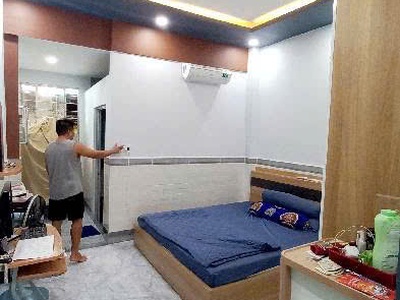 Nhà sân vườn HXH 92.6m2 - Giá 8.3 tỷ - 3PN - Phạm Hữu Lầu - Quận 7 1