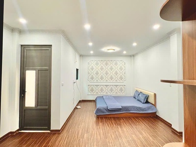 Nhà 5 Tầng Trung Tâm Hoàng Mai   Sổ Đỏ Cất Két   Chỉ Gần 6 Tỷ 2