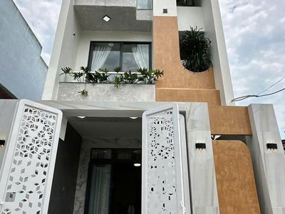 Không Xem Là Tiếc: Nhà 1 Trệt 2 Lầu Bình Chánh   4PN   SHR   Giá Tốt Nhất Khu Vực 2