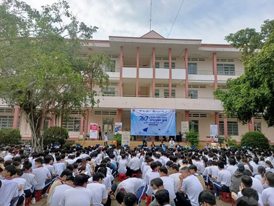 1 tỉ 210m2 đất thổ cư xây dựng tự do, nhà trọ xưởng, gần KCN Thuận 5