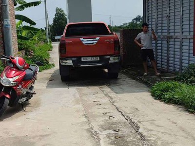 58m tổ 10 tt quang minh,hàng f0 giá 2,x tỷ,đầu tư,cần bán gấp.chính chủ 4
