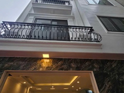 Bán nhà 5 tầng, 81m2, phúc lợi - long biên - giá 8 tỷ - sổ đỏ chính chủ 0