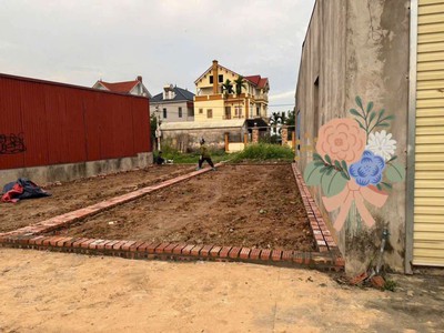 58m tổ 10 tt quang minh,hàng f0 giá 2,x tỷ,đầu tư,cần bán gấp.chính chủ 0