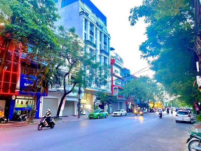 Bán nhà văn cao, ba đình, ngõ nông 37m2, 2 tầng, mt 5.2m, chỉ 10.6 tỷ 0