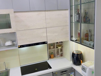 Nhà phố ngô quyền 58m , 2 mặt thoáng, ô tô đỗ cửa, kinh doanh 4