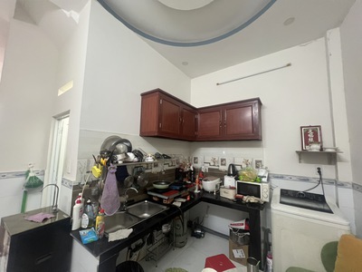 Hot, kẹt tiền bán gấp nhà lương văn can  p15, q8  dt: 108.1m2  7.7x 14m  4t, 8pn,6wc chỉ 7.25 tỷ 2