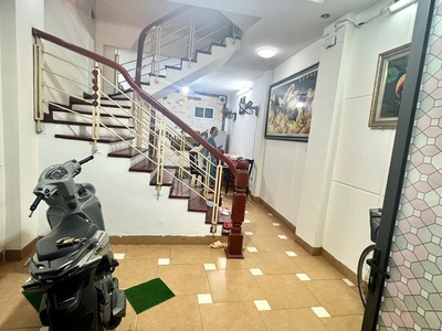 Nhà hiếm phố phan kế bính-ba đình. 40m2x 5 tầng- mt4m -8,5 tỷ 0