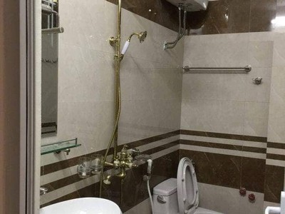 Bán nhà lê hồng phogn , hà đông 45m xây 4 tầng , oto tránh giá nhỉnh 10 tỷ 0