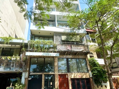 Bán nhà mặt phố trịnh công sơn, tây hồ - 130m  - mt rộng - vỉa hè ô tô tránh - 89 tỷ 0