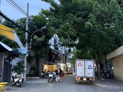 Bán nhà hxh thiên phước, phường 9, tân bình  6x11  3 tầng, nhà thờ hầm 4