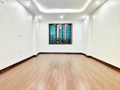 Bán nhà phố trần đại nghĩa lô góc ô tô đỗ cửa vị trí siêu đẹp xây mới 5 tầng diện tích 38m2 giá 9.8 4