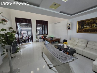 Linh đông   nhà đẹp 100m  2 tầng   hẻm 8m, xe hơi ngủ trong nhà 2