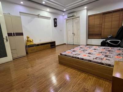 Cho thuê nhà nguyên căn full đồ  Văn Cao , Hải An . 5 phòng khép kín , chuyên gia , gia đình ở ok 1