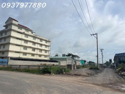 Chính chủ gửi bán gấp lô đất mặt tiền kênh tiêu   xuân thới đông, hóc môn   diện tích khủng 1.238m 0