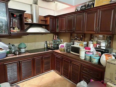 Mặt tiền 4 tầng x 60 m2, mới đẹp ở ngay, dòng tiền 240 tr.n, đồng đen, giá chỉ 17.9  tỷ 1