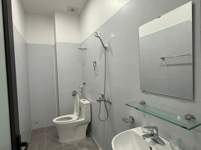 Nhà xây 3 tầng - độc lập - ô tô đỗ cửa - tiện ích đầy đủ - tại Kiến An 4