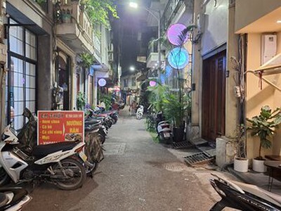 Lý Quốc Sư 8 Tầng 1 Hầm 13 Phòng 64 Tỷ Nhà Đẹp Thoáng  PCCC,GPXD Đủ Hết 0