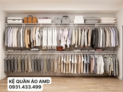 Một căn phòng không cần lớn - chỉ cần biết cách sắp xếp cùng bộ kệ thanh ray Amd 4