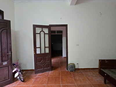 Chính chủ cho thuê nhà làm văn phòng giá rẻ - Khu vực Cổ Nhuế 5
