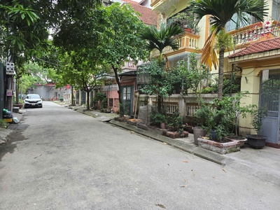 Chính chủ cho thuê nhà làm văn phòng giá rẻ - Khu vực Cổ Nhuế 7