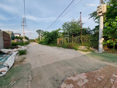 Chủ cần bán gấp 386m2, mt12m, hải bối, đông anh, 2.35 tỷ. 0