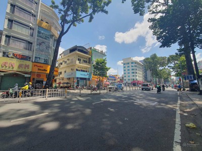 Chuyển nhượng tòa nhà 1 hầm 11 tầng nổi - góc 2 mt đường trần hưng đạo, quận 5. 2