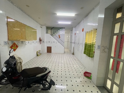 Bán nhà phú trung, tân phú 52,5m2 sổ hồng đầy đủ 0