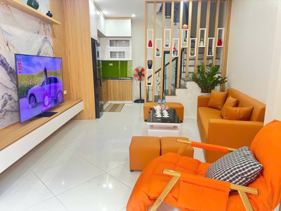 Bán nhà định công, 34m2, mt 3.7m, ngõ ô tô tránh đỗ ngày đêm, giá 6,1 tỷ 0