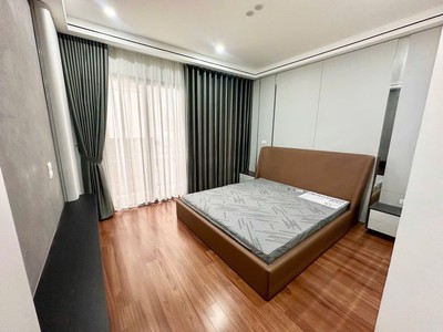 Bán nhà nguyễn văn hưởng 55m2 7t, kinh doanh, vỉa hè ô tô tránh, hàng xóm vinhomes 16.x tỷ 4