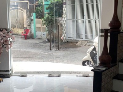 Cho thuê nhà cô giang, phú nhuận, dt 5mx5m, 5 tầng, hẻm lớn, vừa ở vừa kd 1
