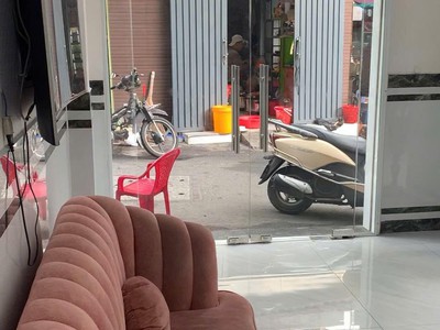 Cho thuê nhà cô giang, phú nhuận, dt 5mx5m, 5 tầng, hẻm lớn, vừa ở vừa kd 4