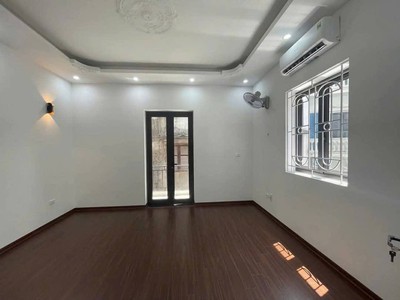 Nhỉnh 11 tỷ - nhà đẹp ở ngay kv ngã tư sở - vũ tông phan - tx - ôtô đỗ cửa - lô góc 3 thoáng - phân 2