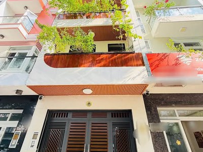 Nhà mt đường hoa giấy phường 7 quận phú nhuận. 1