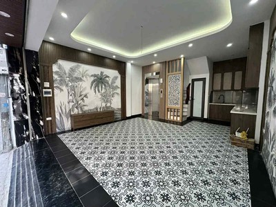 Bán nhà phố trường lâm 40m2 lô góc 6 tầng, ô tô vào nhà, ngõ thông 8.x tỷ 1
