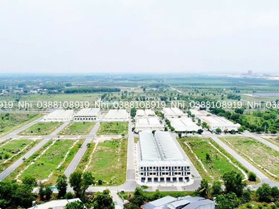 Tây Ninh bứt phá   Nhà phố trong KCN Phước Đông là tâm điểm đầu tư. 0