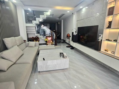 Bàn nhà hẻm xe hơi ngay trần hưng đạo, quận 5, 68m2 5 tần 7pn, 13.2 tỷ 0
