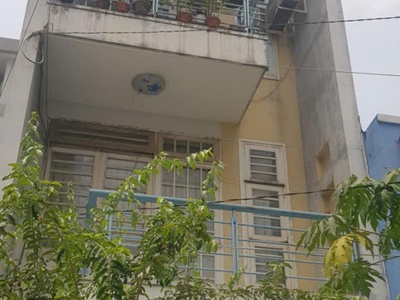 Chính chủ bán nhà 1 trệt 3 lầu tại 15/40/70 đường 59, phường 14, gò vấp, tp. hồ chí minh 0